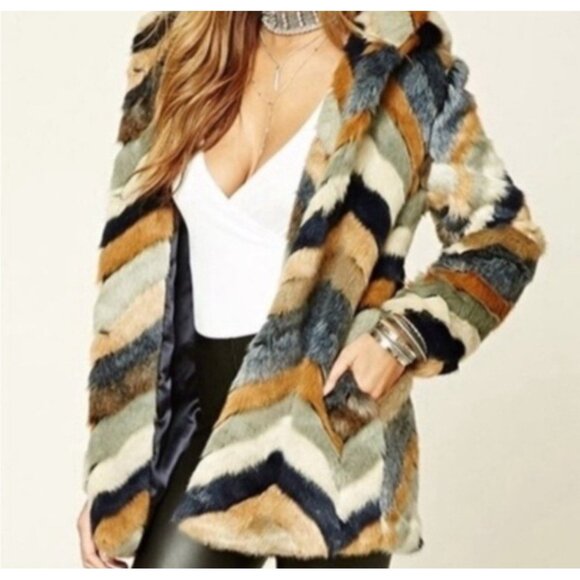 Forever 21 Faux Fur Colorful Chevron Hooded Coat  Unique Mob Wife Retro Bold M - Picture 1 of 13
